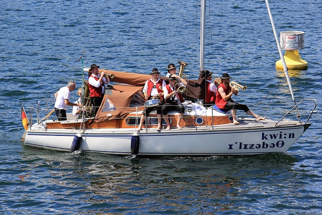 比赛中顶住 比赛中顶住